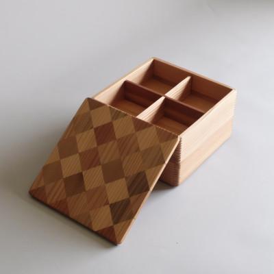 ふるさと納税 山武市 山武杉の重箱　市松　2段　6.5寸 |  | 02