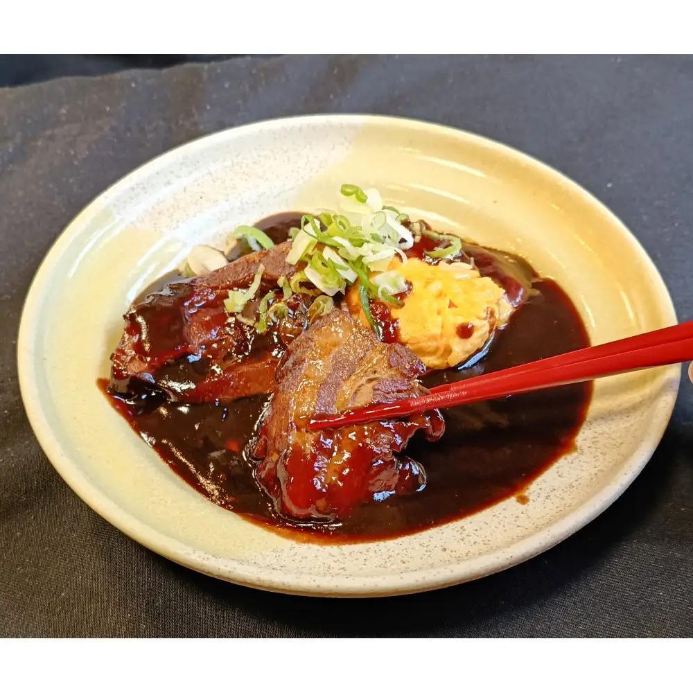 チャイニーズダイニング呵呵　名物　豚の角煮（名古屋みそ）