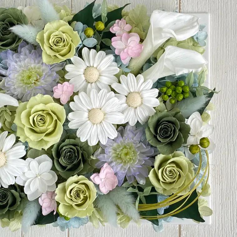 プリザーブドフラワー　エクラン【埼玉県 春日部市 豪華装飾 ギフト 記念日 お祝い用 室内展示 華麗 上質】（AJ280）