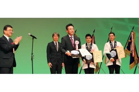 全国初の快挙！日本三大品評会 農林水産大臣賞受賞 三冠茶園 深蒸し掛川茶 200g×4袋 計800g！ 美笠園 深蒸し茶 7227