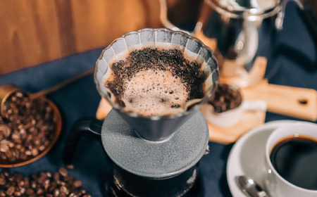 コーヒー豆 鵜飼ブレンド １００g （約10杯分） ～ カフェ・アダチ 自家焙煎 珈琲 コーヒー 豆 （粉にもできます） ドリンク 飲料 カフェアダチ