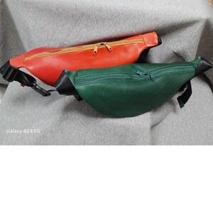 カジュアル本革シュリンクショルダー　黒【1702318】