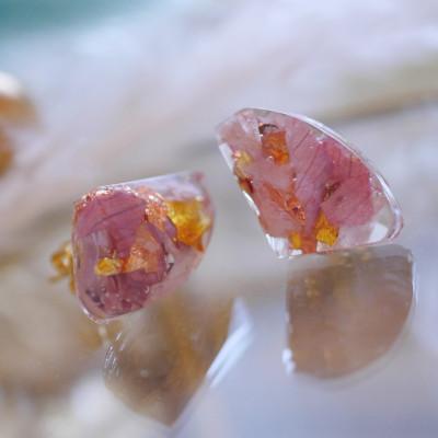 ふるさと納税 草津市 蓮の花びらが入ったイヤリング