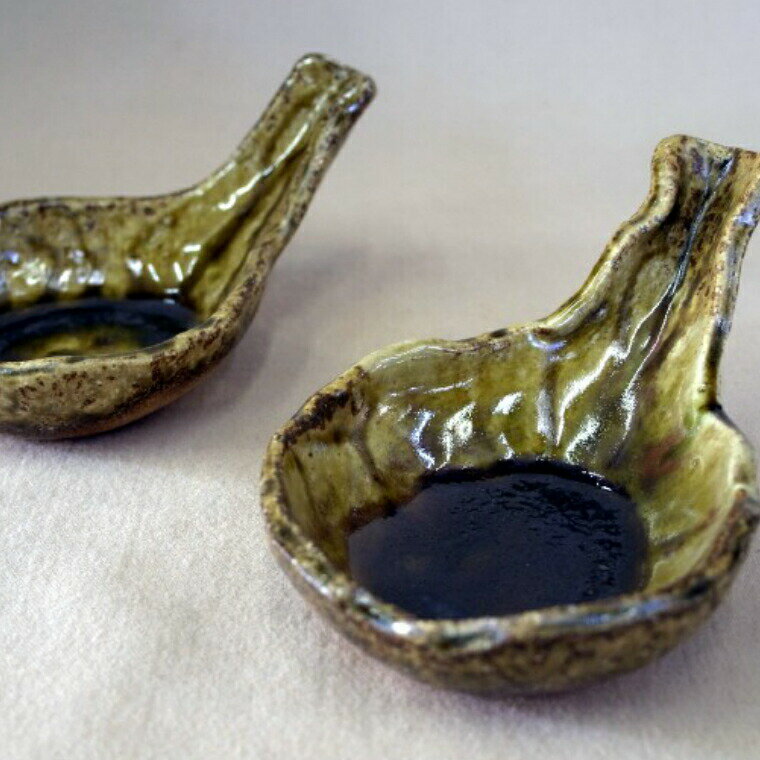 【ふるさと納税】信楽焼 レンゲ形小鉢二個組