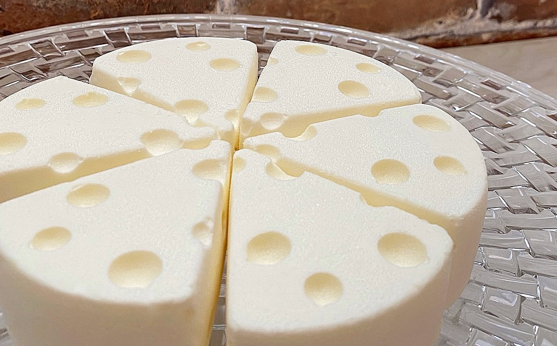 ホワイトチョコレアチーズケーキ 1ホール(直径15cm) #CHACOCHEE 北海道 スイーツ ホワイトチョコ