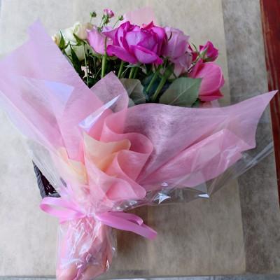 ふるさと納税 杵築市 『天使のバラ』薔薇だけのミニ丈ブーケ(ピンク系)Lサイズ |  | 01