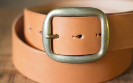 【minca】幅40mmベルト/32インチ  栃木レザーの希少な「ハーネスレザー」使用の贅沢な1枚革のレザーベルト オイルタイプ/キャメル/HL-B03/CAMEL　614