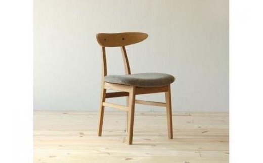 
            2脚セット　ダイニングチェア　カレン　オーク無垢【大川家具】
          