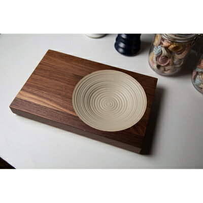 【ふるさと納税】晴れの日のパスタ皿【ウォルナット/ヘンプベージュ】【1234509】