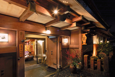 東学坊 猪の宴 一泊二食付き ペア宿泊券｜宿坊 大山 伊勢原 伊勢原市 登山 宿泊券 東学坊 [0290]