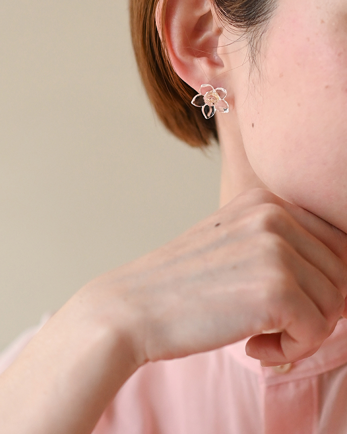 HARIO ピアス フラワー［HAP-F-004］ ※離島への配送不可｜耐熱 ガラス アクセサリー ハリオ ランプワークファクトリー 職人 繊細 フォーマル カジュアル きれいめ おしゃれ 20代 3