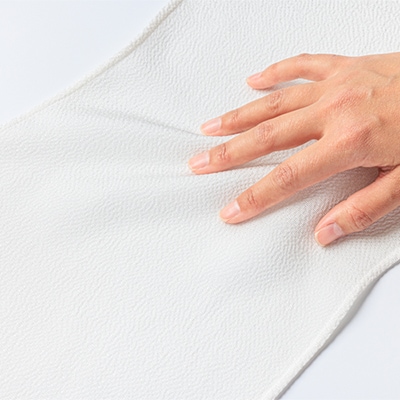 丹後ちりめん「ちりめん美人」シルクボディタオル ホワイト　肌に優しいシルク100%　京都与謝野町より【1605754】