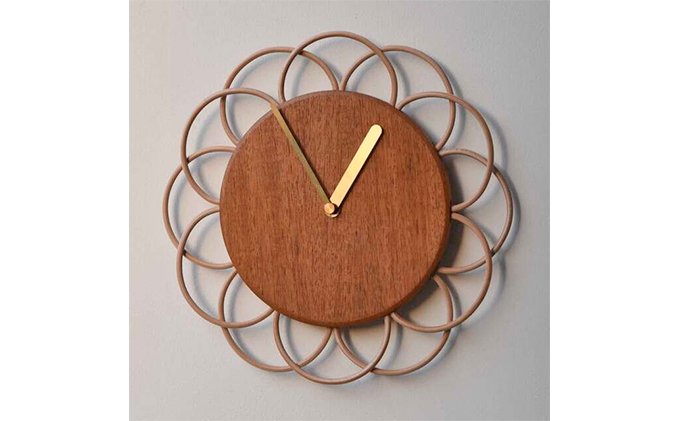 【YARN】お花のような時計 マホガニーの時計【L】｜雑貨 日用品 工芸品 とけい スイープムーヴメント インテリア ※離島への配送不可