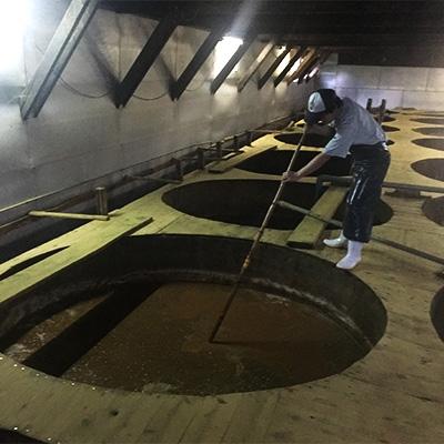 ふるさと納税 銚子市 天然醸造しょうゆ「五郎左衛門」・「しょうゆ糀」セット |  | 03
