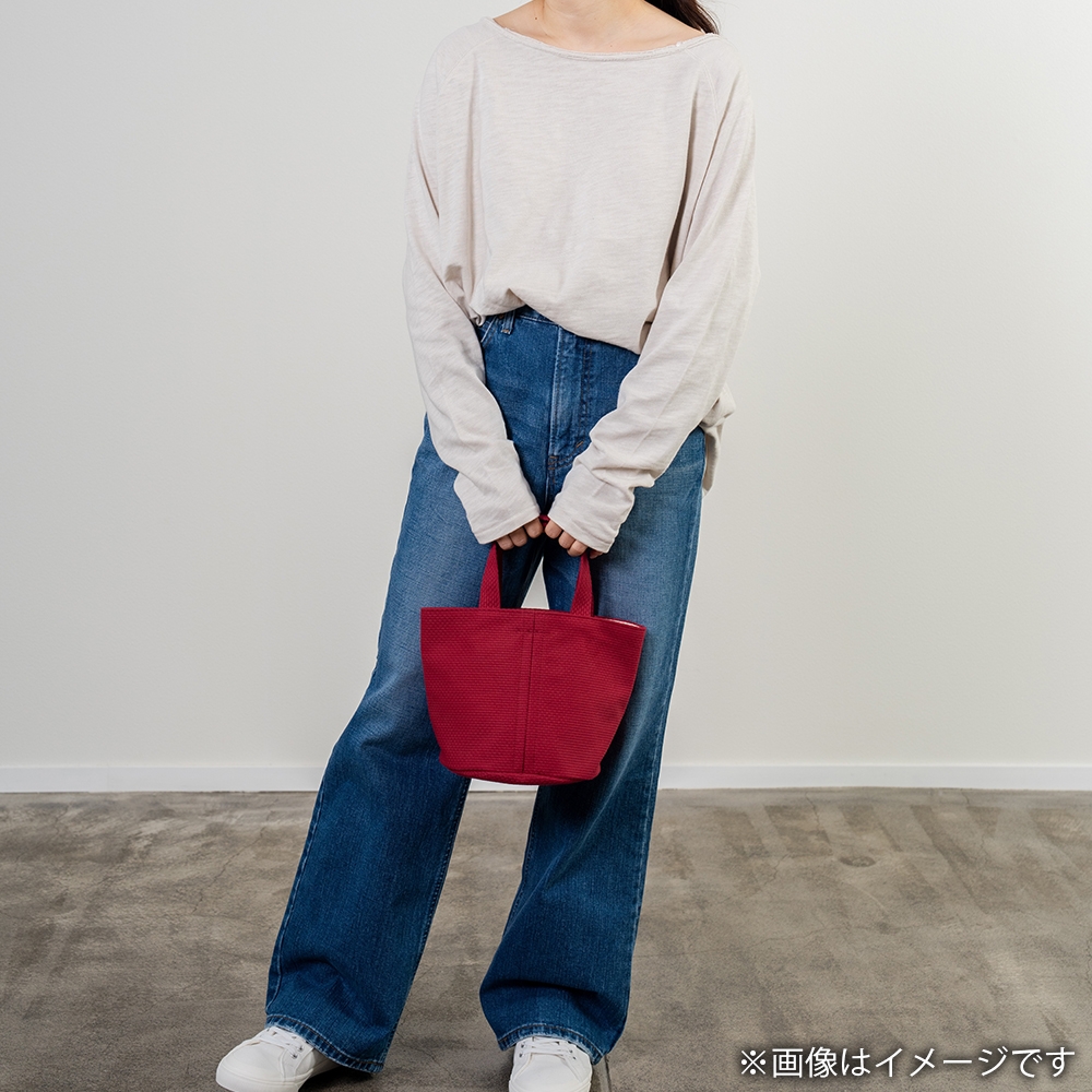 
                  三河木綿刺し子織バッグ sasicco コールバッグ （ 赤 ） バッグ 収納 収納力 オシャレ ファッション デザイン 便利 フォルム サイジング 魅力 バケツ型 ハンドバッグ
                