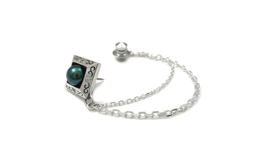 天然ブラックパール 銀製 ラペルピン DK-072　　