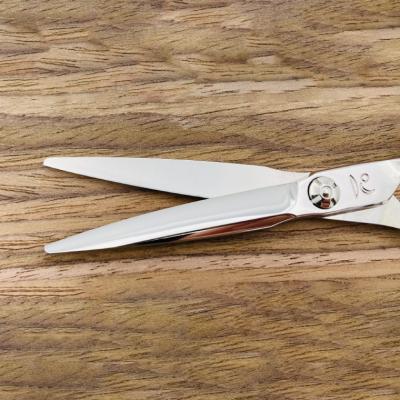 ふるさと納税 関市 プロ用理美容鋏 メゾティアラ5.5 (5・8インチ) カットシザー |  | 02