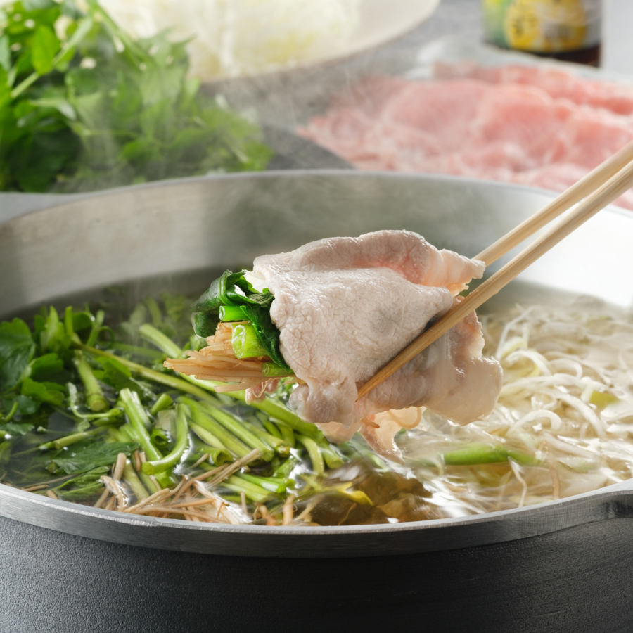 雪中ネギと三関産せり、笑子豚のしゃぶしゃぶセット