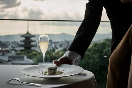 【レストランひらまつ 高台寺】ふるさと納税 ランチコース1名様