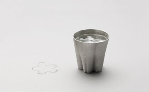 HT+51 高岡錫器「さくらさく L」 錫 コップ タンブラー 酒器 日本製 ギフト プレゼント  FAD-0055