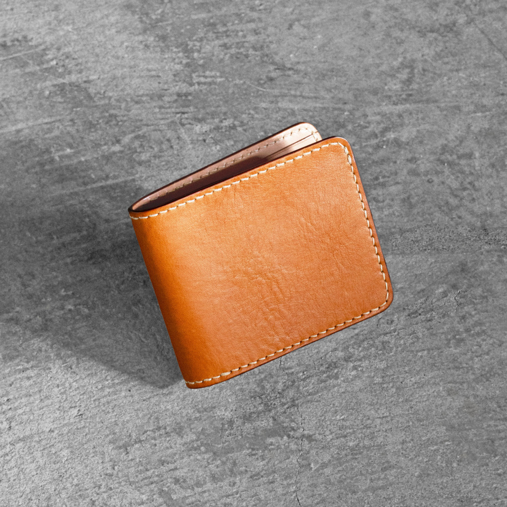 栃木レザー使用｜やわらか本革二つ折り財布｜Half wallet 02｜キャメル｜minca（全6色）