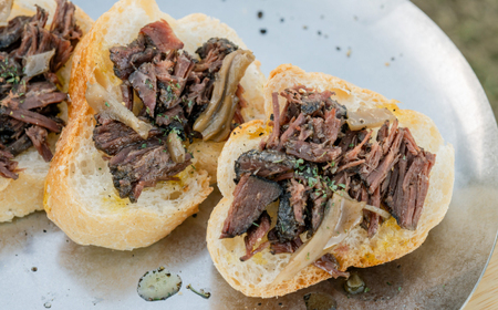 【GIBIER CAMPUS】鹿肉ステーキの缶詰(3缶)　ジビエ 鹿肉 缶詰　岐阜市 / ひょうたん姉妹[ANCJ011]