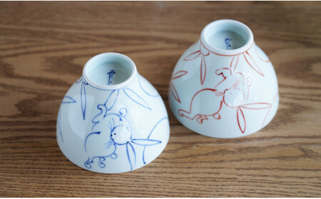 有田焼 うさぎ絵 ミニどんぶりペアセット 【そうた窯 】食器 器 うつわ 上質 小さめの丼ぶり 子ども丼 食育 ギフト プレゼント ペア cc003