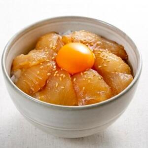 漬け丼の具 (サーモン ぶり タラ) お刺身 (しめさば 炙り)セット 味付き 丼 しょうゆたれ ごまたれ｜どんぶり 刺し身 詰め合わせ 福袋 ブリ づけ丼 冷凍 小分け 岩手県大槌町 いわて ご飯の