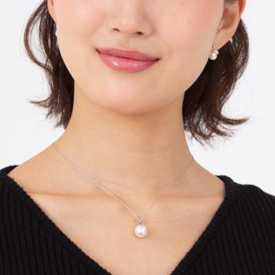 ふるさと納税 神戸市 【水鞠】白蝶真珠(南洋真珠)タンザナイト K18ホワイトゴールド ペンダントトップ |  | 03