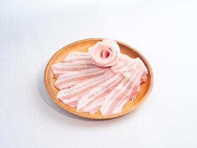 【横島ファーム直営】うつみ潮風豚　精肉おまかせ4パックセット（１ｐｃ１８０ｇ～２８０ｇ前後）【豚肉 スライス 肉 お肉 にく 食品 広島県産 人気 おすすめ 広島県 福山市】