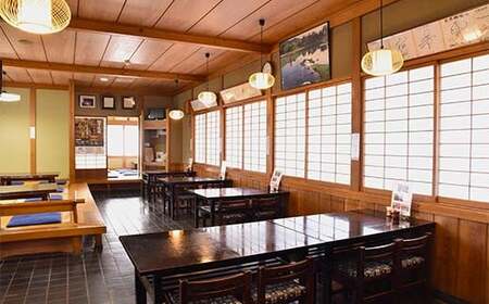 芭蕉館　盛り出し式平泉わんこそば(特)食事券※そば茶お土産付き / 平泉 観光 グルメ わんこそば 蕎麦 更科そば 元祖盛り出し式 名物 ご当地料理 天ぷら お土産付き 食事券 利用券【bas911-