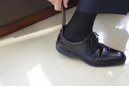 【靴べら】BELLO スタンドタイプ 靴べら／メイプル