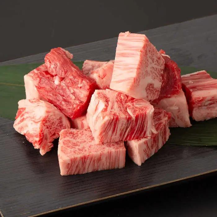 【全3回定期便】A5等級 佐賀牛 ヒレセット 計3.3kg（シャトーブリアン・ヒレサイコロステーキ） / 佐賀県 / 株式会社ナチュラルフーズ [41AFAB019]