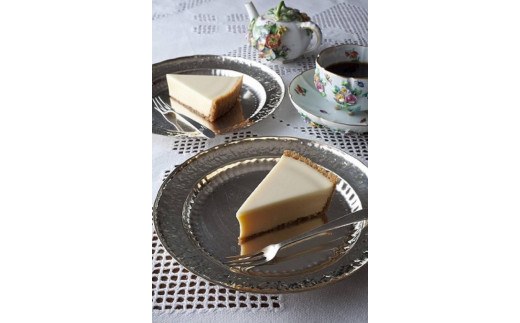 【5月発送】こだわりのチーズケーキ！（小）鎌倉の「ハウス　オブ　フレーバーズ」☆