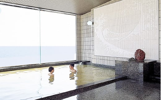 まるは食堂 旅館 ペア 宿泊券 豪華コース 料理付 ( 1泊 2食付 ) 伊勢海老 活造り 海鮮 旬 魚介 海の幸 エビフライ 天然 温泉 豊浜本店 まるは 食堂 旅行 グルメ 人気 おすすめ 愛知県