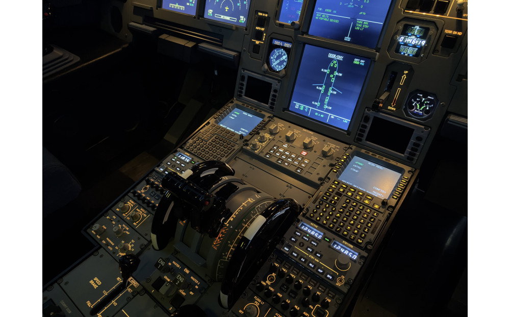 A320フライトシミュレーター120分操縦体験