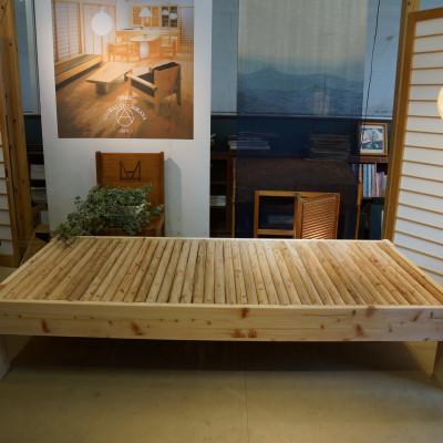 ふるさと納税 えびの市 〜自然と人が調和する家具〜　無垢杉材と桧材のシングルベッド