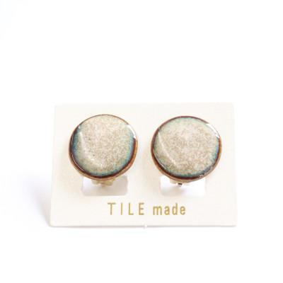 ふるさと納税 瑞浪市 【美濃焼】黄緑むらタイルイヤリング(直径20mm)