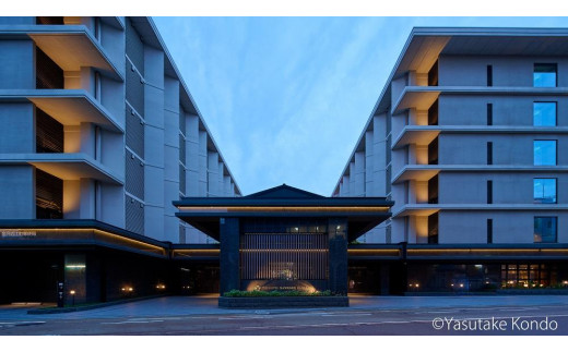 
                  【THE HOTEL SANRAKU KANAZAWA 】平休日1泊朝食付 ペア宿泊券《スイートツイン》
                