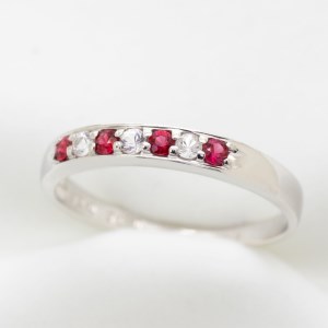 ルビー サファイア エメラルド 一文字 リング 0.15ct 0.15カラット SV925 シルバー925 （11477） [山梨 指輪 リング ルビー シルバー ジュエリー 天然 ホワイトサファイア