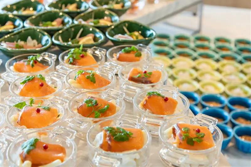 土日祝OK！　天成園別館1泊朝食付宿泊プラン　1名様 ◆天然温泉浴場ご利用含む◆【温泉 神奈川県】
