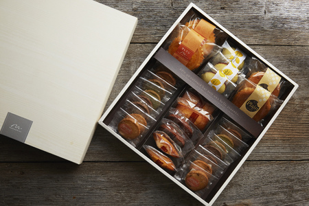 焼菓子 詰め合わせ ナチュールシロモト 洋菓子 マドレーヌ チョコ フィナンシェ サブレ パウンド菓子 ケーキ  菓子 ギフト プレゼント セット アソート 贈答品 贈答用 京都 京田辺市 パティスリ