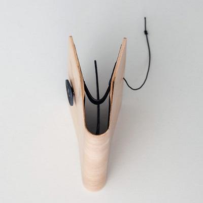 ふるさと納税 小千谷市 【雪国の無垢材使用】ストーリオ 名刺入れヨコ型 朱染め |  | 01