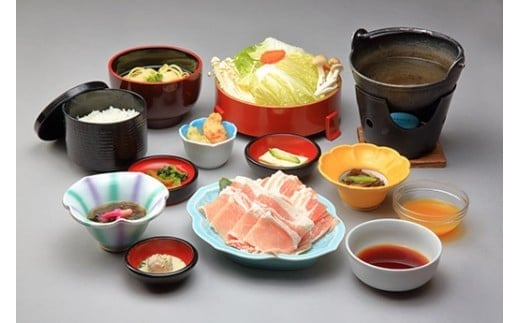 
AS-1 お食事券「おもと御膳」レストランシアター八重山の歌と踊り
