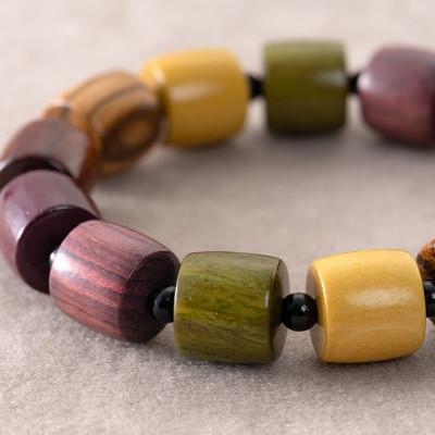 ふるさと納税 近江八幡市 伝統の技で作り上げた色彩豊かな天然木のブレスレット |  | 01