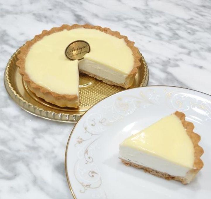 【サイズ　5号】ホワイトチョコミルクアイスタルト（ホワイトチョコアイスケーキ) 5号