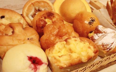 sakura ville 生食パンと人気パン詰め合わせセット