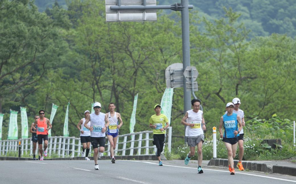 西和賀町の風景を楽しみながら走ります