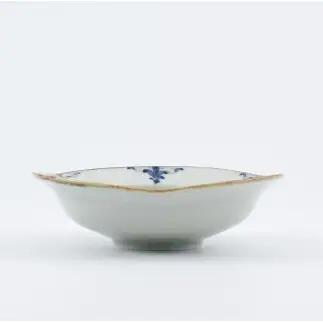 有田焼 三方押なぶり小鉢 錆李朝リーヴス【まるぶん】食器 器 うつわ 皿 伝統技法 染付 フチサビ レトロ おしゃれ aw141