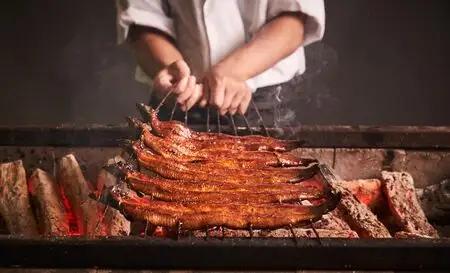 【高島屋選定品】＜炭焼きうなぎの魚伊＞炭火焼うなぎ蒲焼（3尾）_OS010-0035-01